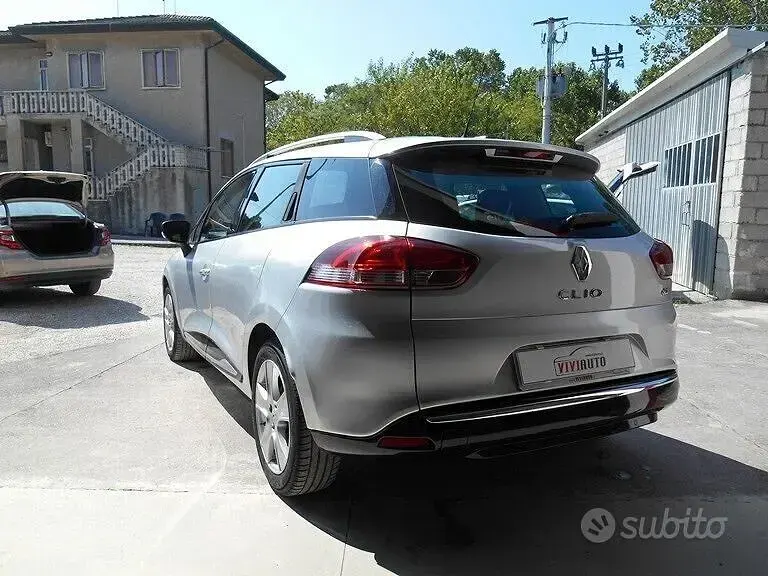 Usata Renault Clio IV 75 CV (55 kW) 2016 Grigio Station wagon