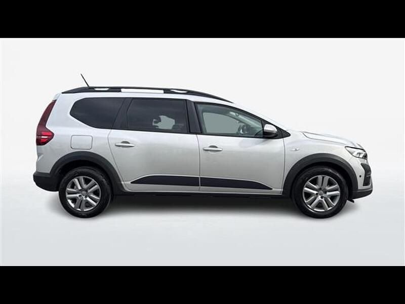 Occasion Dacia Jogger Expression 91 ch (66 kW) 2023 Gris Monospace