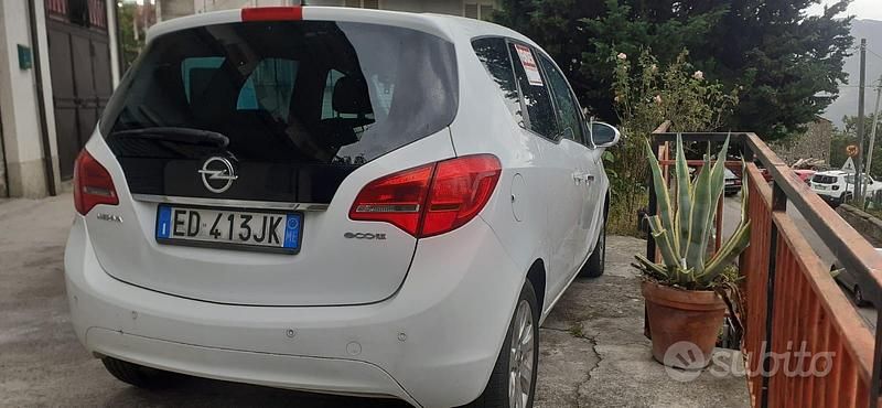 Usata Opel Meriva 95 CV (69 kW) 2008 Bianco Monovolume