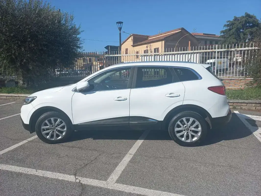 Second-hand Renault Kadjar Zen 131 CP (96 kW) 2018 SUV