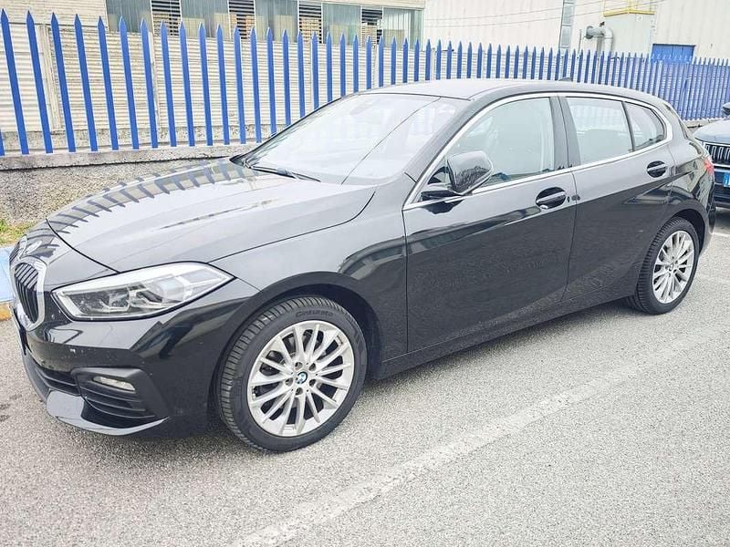 Nero Usata 2020 BMW 116 Advantage Due volumi | 14.500 € (Ottimo prezzo) - Immagine 1/4
