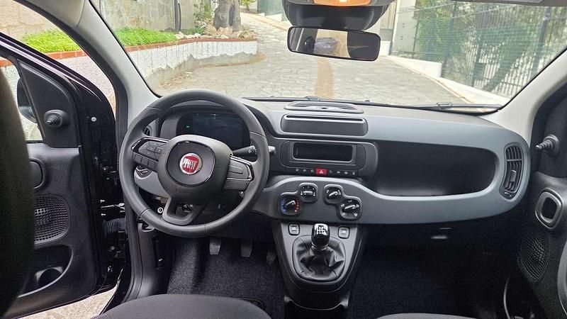 Nuova Fiat Panda 69 CV (50 kW) 2025 Nero Utilitaria