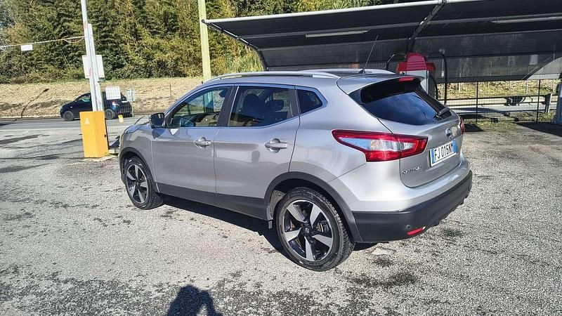 Usata Nissan Qashqai N-Connecta 116 CV (85 kW) 2017 SUV