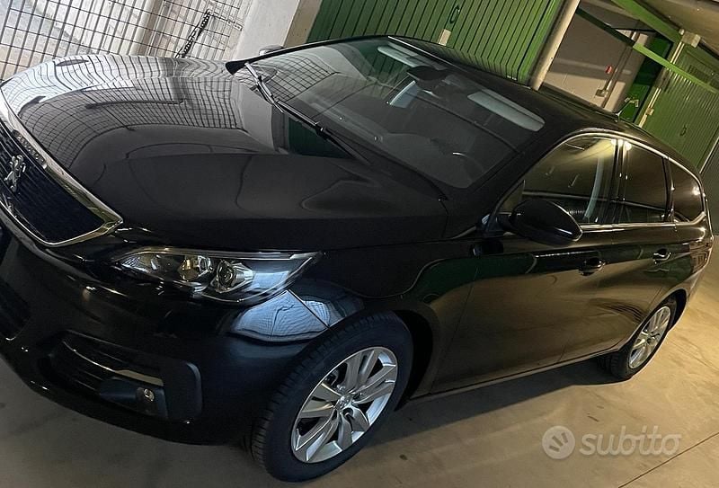 Usata Peugeot 308 SW Business-Line 131 CV (96 kW) 2018 Nero Station wagon