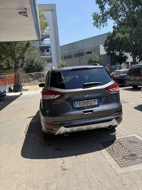 Usata Ford Kuga Titanium X 179 CV (131 kW) 2016 Grigio SUV