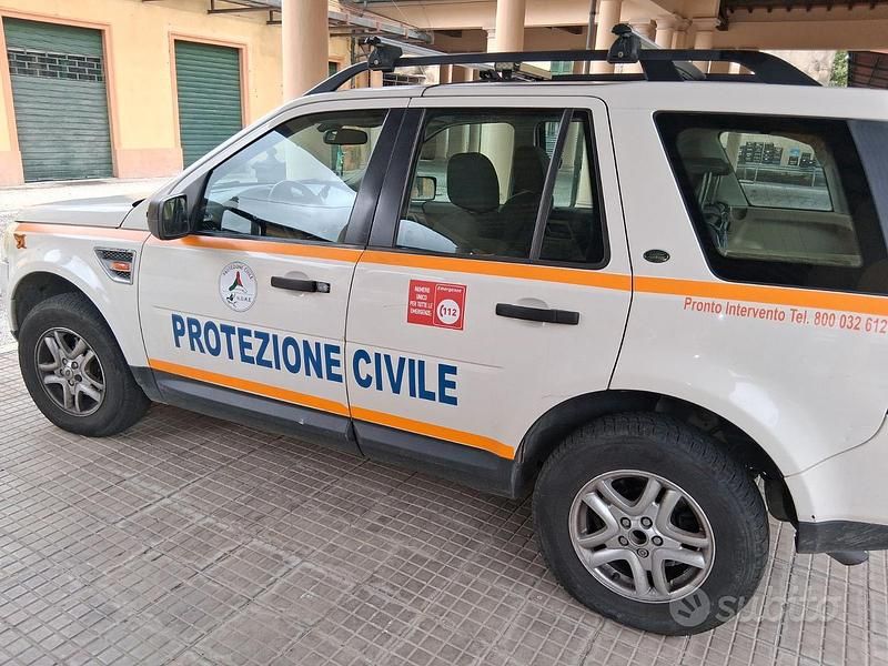 Usata Land Rover Freelander 2 HSE 160 CV (117 kW) 2007 Bianco SUV