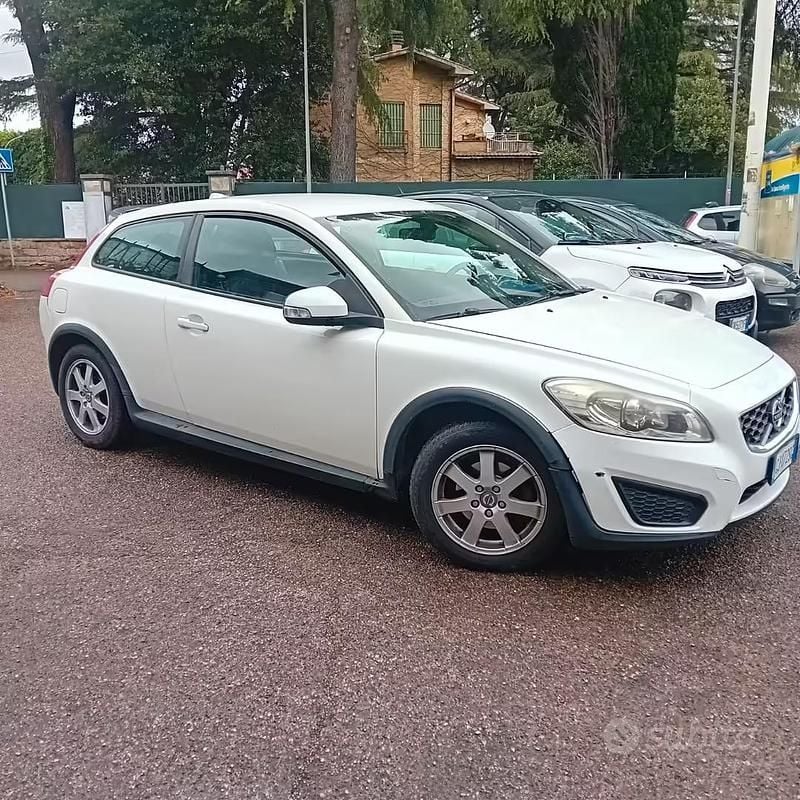 Usata Volvo C30 109 CV (80 kW) 2010 Utilitaria