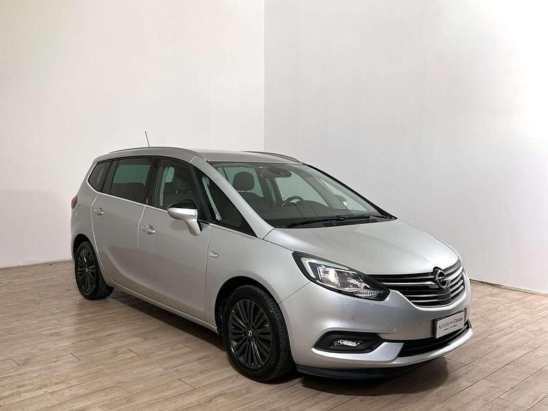 Usata Opel Zafira Life Innovation 136 CV (100 kW) 2019 Argento Monovolume