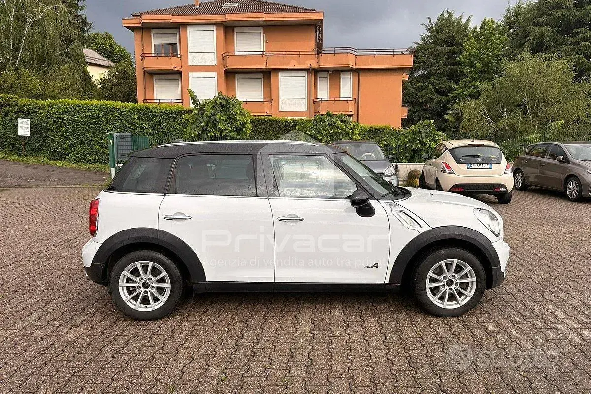 Usata Mini Cooper D Countryman 111 CV (81 kW) 2012 Bianco SUV