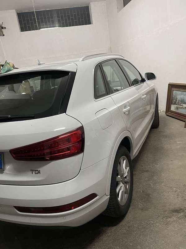 Käytetty Audi Q3 Design 120 HP (88 kW) 2016 Valkoinen Katumaasturi