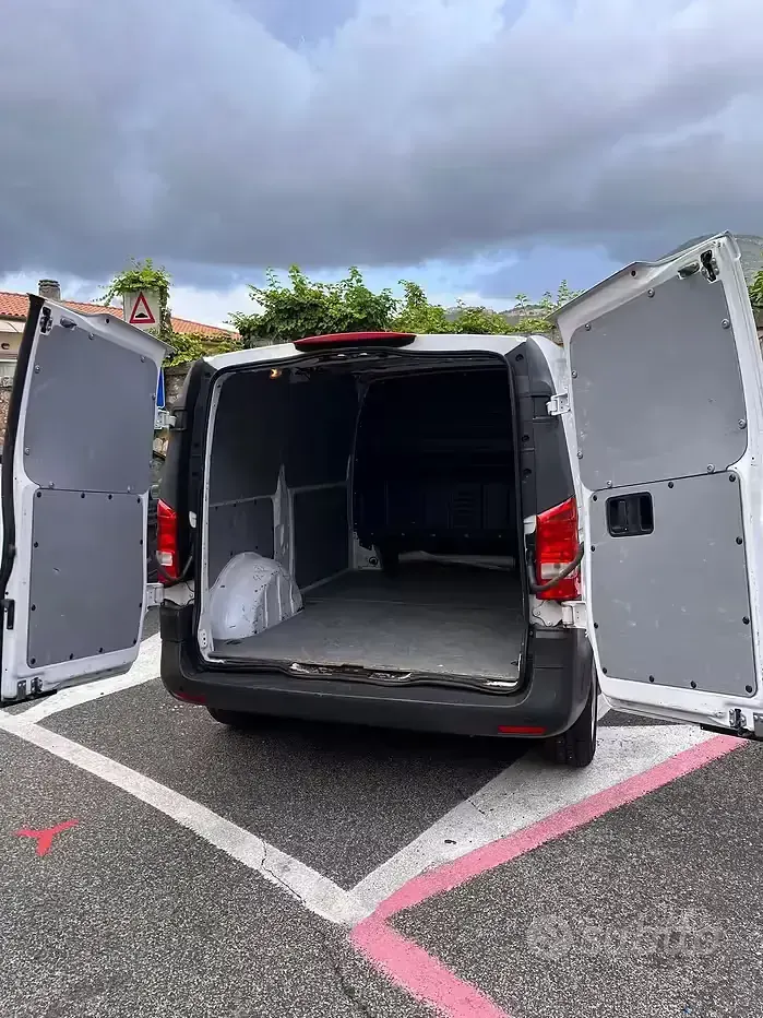 Usata Mercedes Vito 114 CV (83 kW) 2019 Bianco Furgone