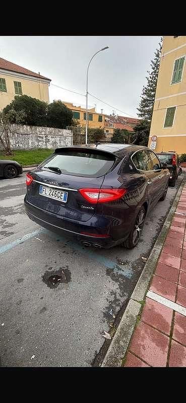 Begagnad Maserati Levante GranLusso 250 HK (183 kW) 2017 SUV