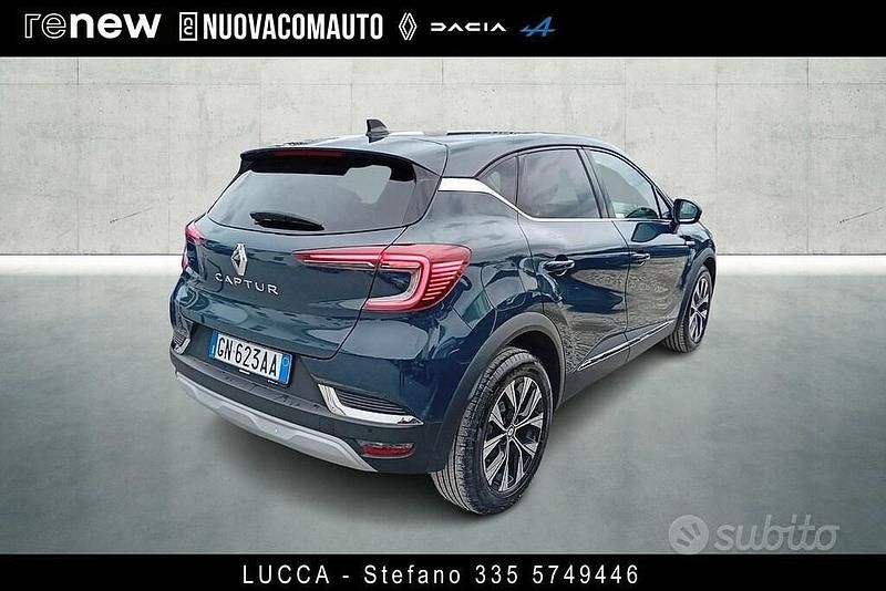 Usata Renault Captur Techno 140 CV (102 kW) 2023 Blu SUV