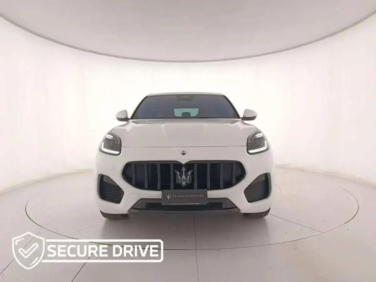 Usata Maserati Grecale 330 CV (242 kW) 2023 Bianco SUV