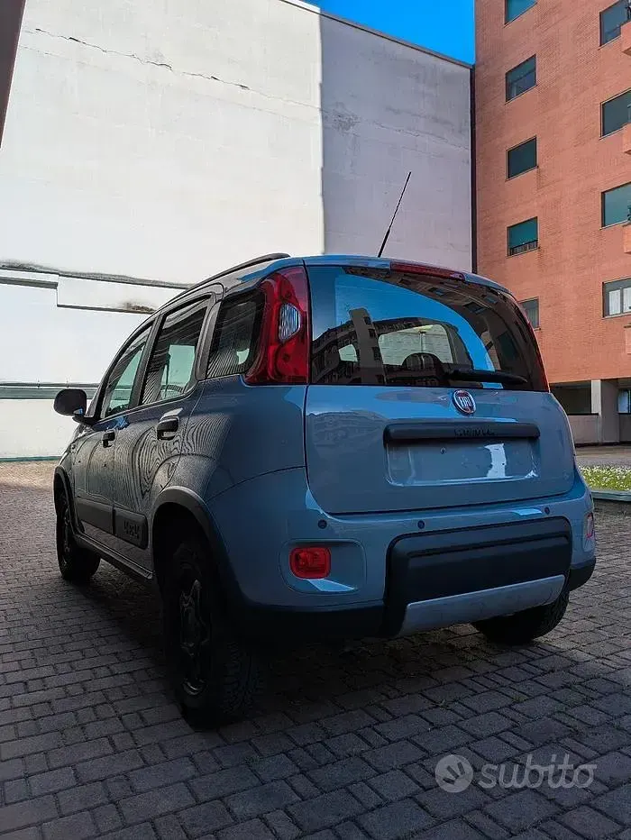 Usata Fiat Panda 4x4 85 CV (62 kW) 2019 Grigio Utilitaria