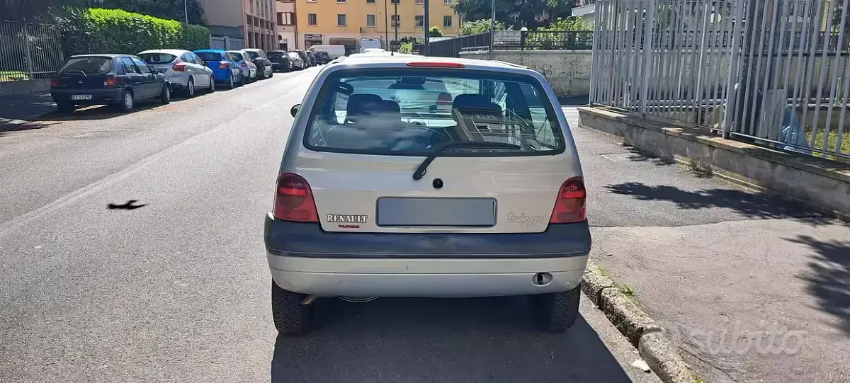 Usado Renault Twingo 58 CV (42 kW) 2001 Utilitario