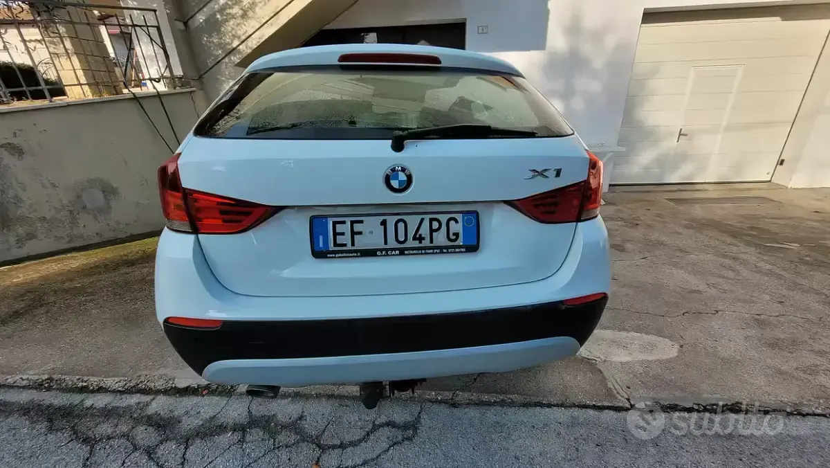 Usata BMW X1 Efficient Dynamics 143 CV (105 kW) 2010 Bianco SUV