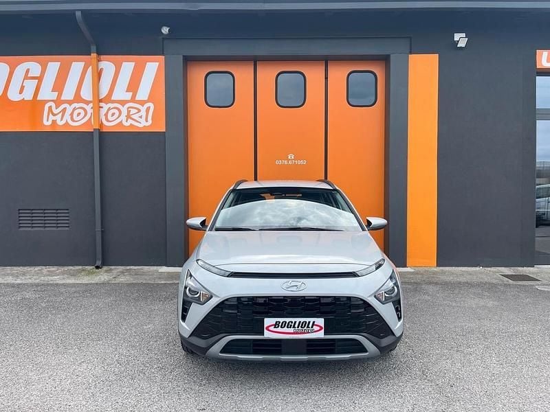 Usata Hyundai Bayon 84 CV (61 kW) 2022 Argento SUV
