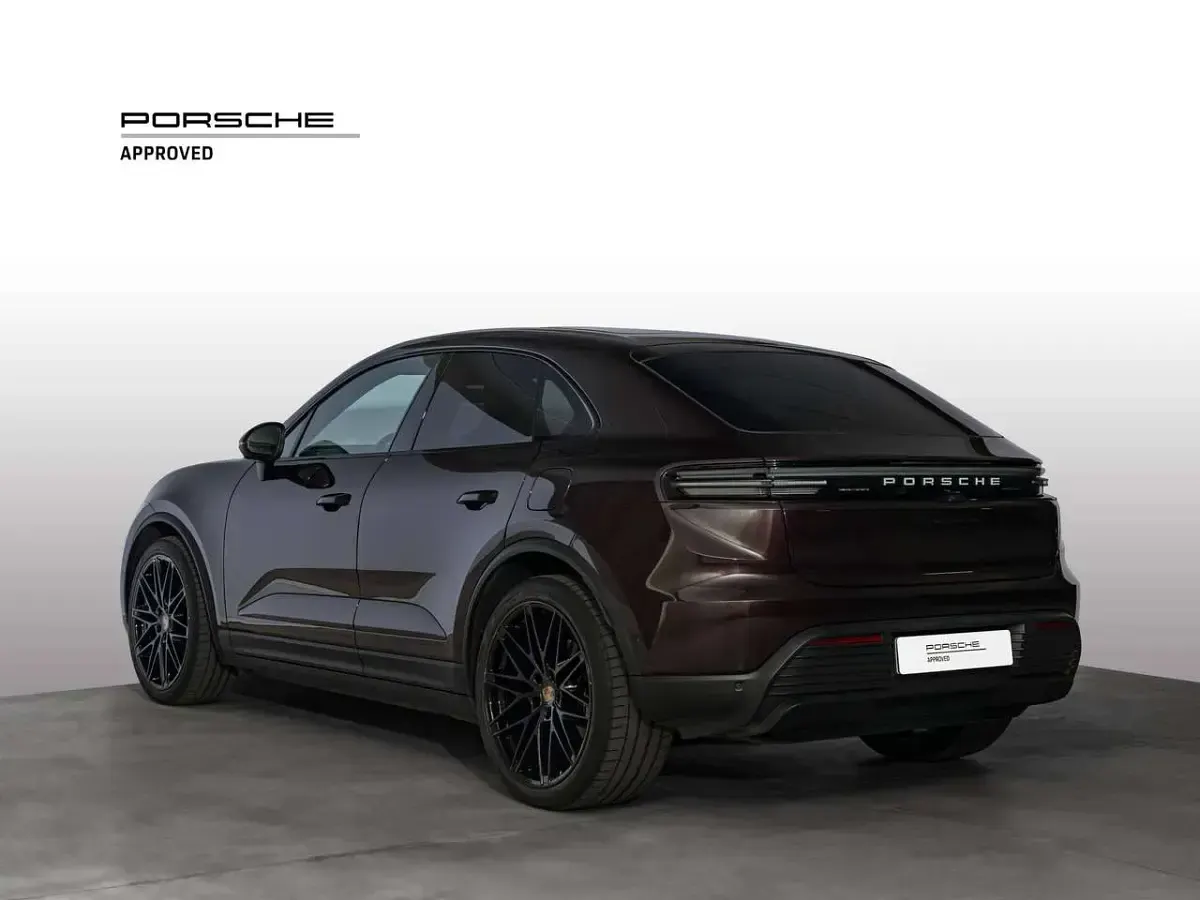 Usata Porsche Macan 380 kW (517 CV) 2025 Rubino SUV