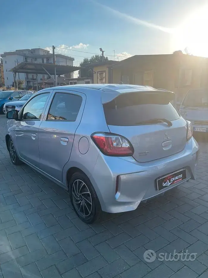 Usata Mitsubishi Space Star Intense 71 CV (52 kW) 2022 Bianco Utilitaria