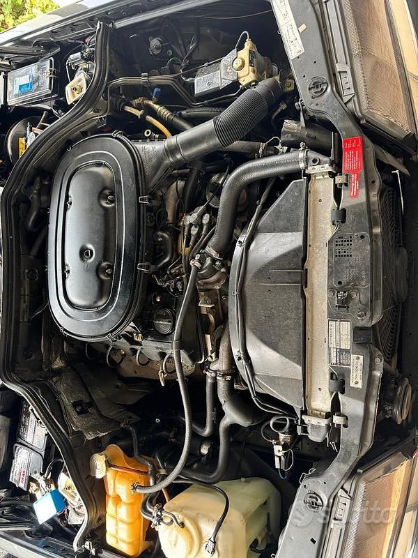 Usata Mercedes 200 122 CV (89 kW) 1990 Nero Coupé