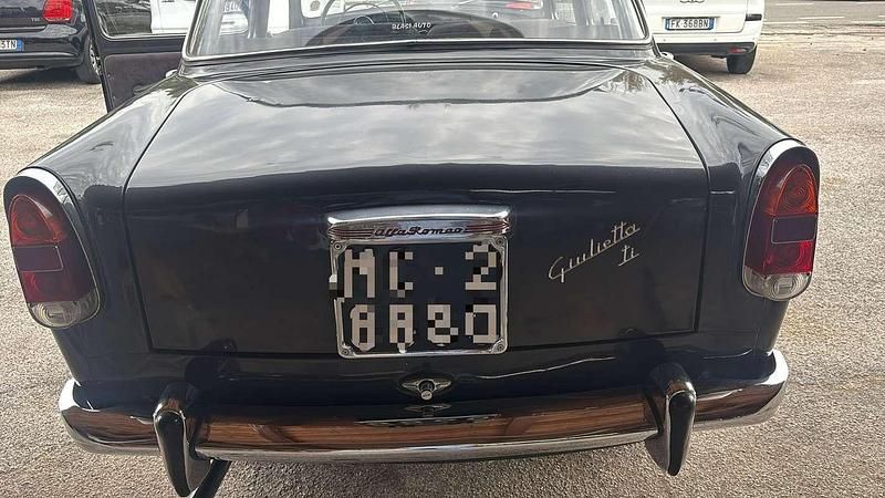 Usata Alfa Romeo Giulietta Ti 73 CV (53 kW) 1962 Grigio Utilitaria