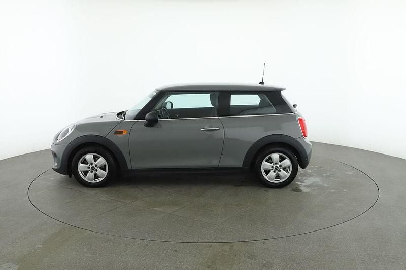 Usata Mini ONE 102 CV (75 kW) 2018 Grigio Utilitaria