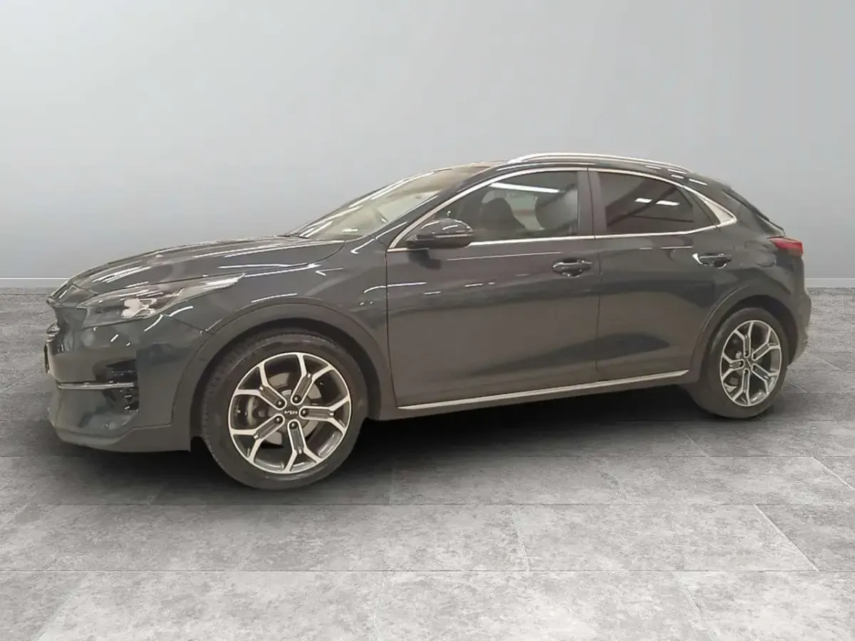 Usata Kia XCeed 117 CV (86 kW) 2022 Dark penta metal SUV