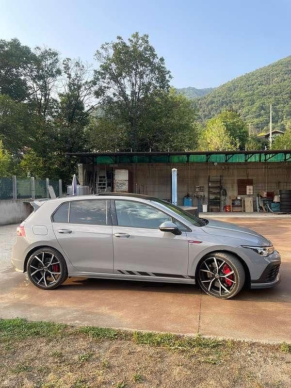 Usata VW Golf VIII GTI Clubsport 300 CV (220 kW) 2023 Berlina