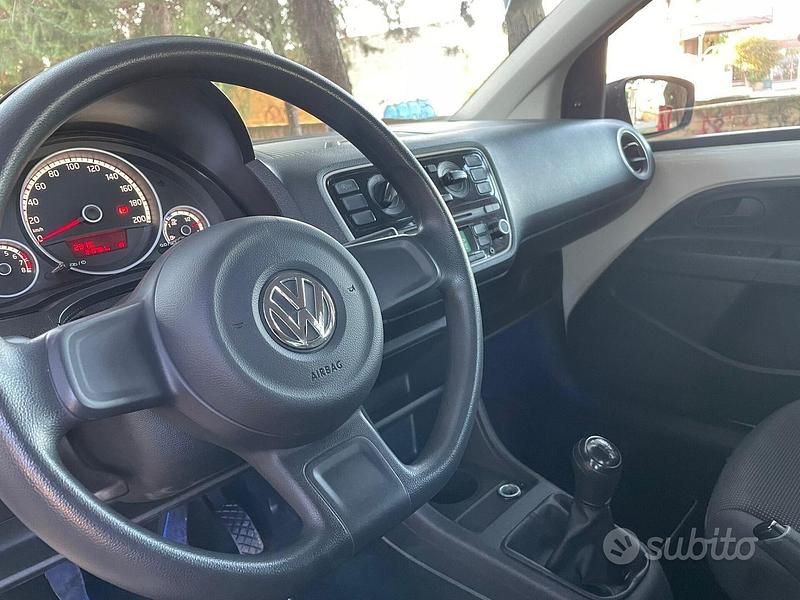 Usata VW up! 68 CV (50 kW) 2014 Bianco Utilitaria