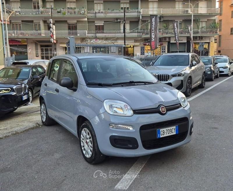 Usata Fiat Panda Easy 69 CV (50 kW) 2020 Bianco Utilitaria