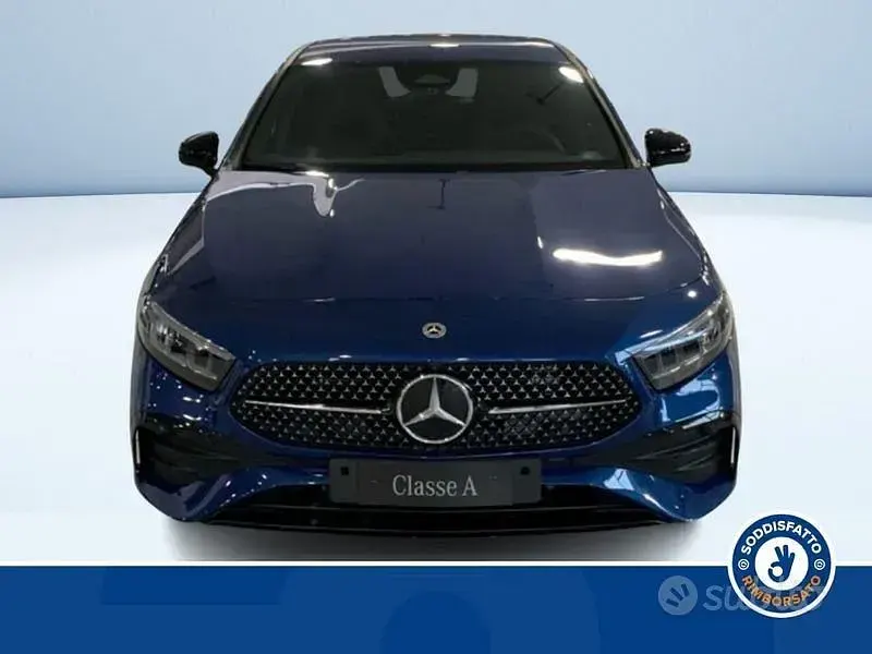 Nuova Mercedes A250 2026 Blu Berlina