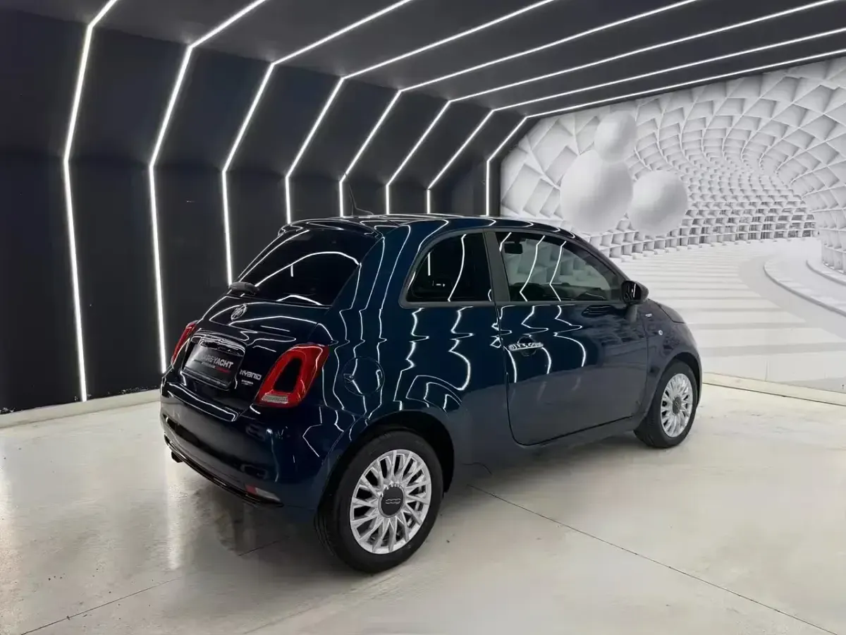 Usata Fiat 500 Lounge 69 CV (50 kW) 2020 Blu Utilitaria