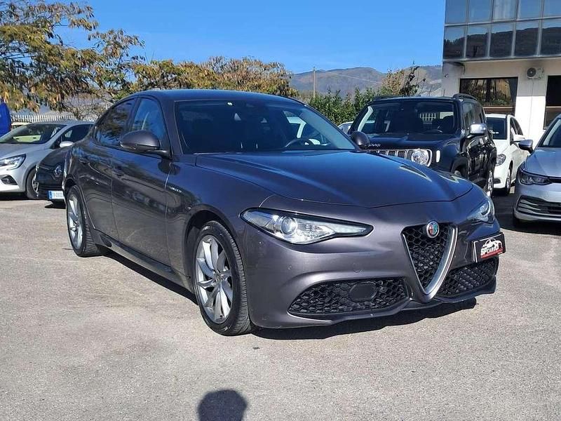 Usata Alfa Romeo Giulia Veloce 211 CV (155 kW) 2020 Grigio Berlina