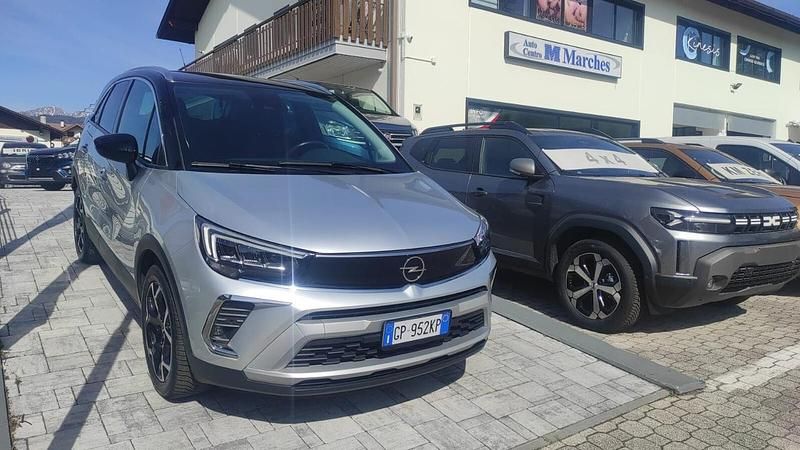 Usata Opel Crossland Ultimate 110 CV (80 kW) 2023 Argento SUV