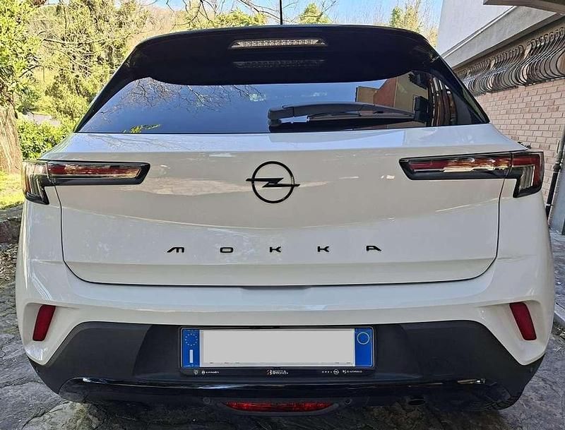 Usata Opel Mokka 101 CV (74 kW) 2023 Bianco SUV