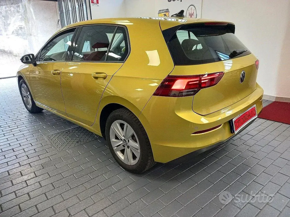 Usata VW Golf VIII Style 116 CV (85 kW) 2021 Berlina