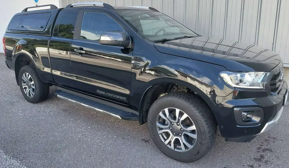 Usata Ford Ranger Wildtrack 213 CV (156 kW) 2022 Deep black Pick-up