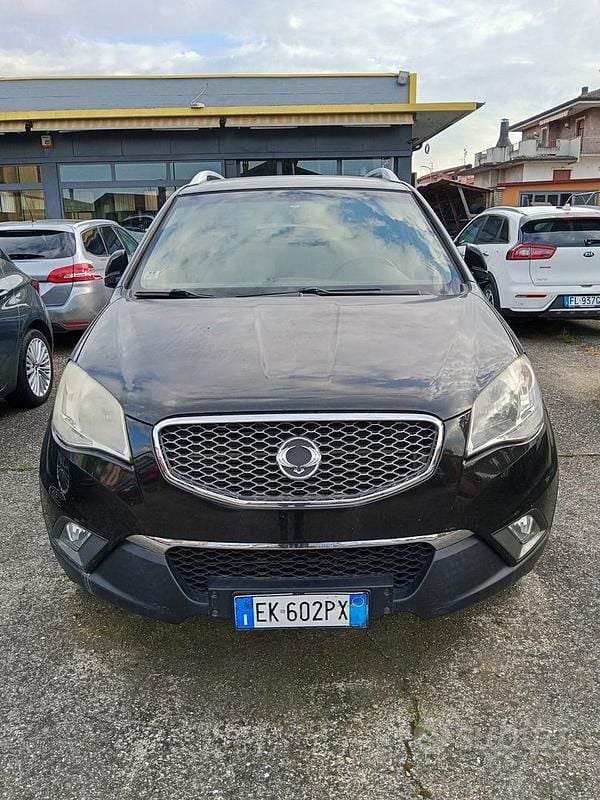 Usata Ssangyong (KGM) Korando 175 CV (128 kW) 2011 Nero Station wagon