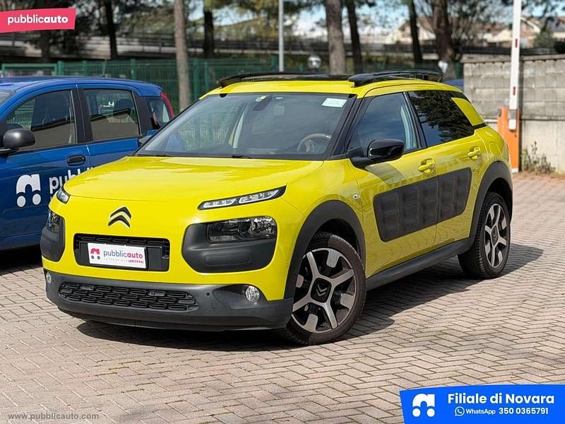 Usata Citroën C4 Shine 99 CV (72 kW) 2015 Giallo SUV