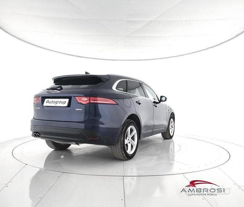 Usata Jaguar F-Pace Pure 180 CV (132 kW) 2016 Blu SUV