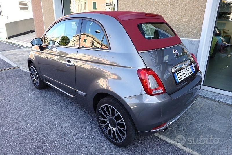 Usata Fiat 500C Dolcevita 70 CV (51 kW) 2021 Grigio metallizzato Cabrio