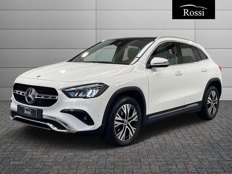 Usata Mercedes GLA200 Advanced Plus 150 CV (110 kW) 2023 Bianco SUV