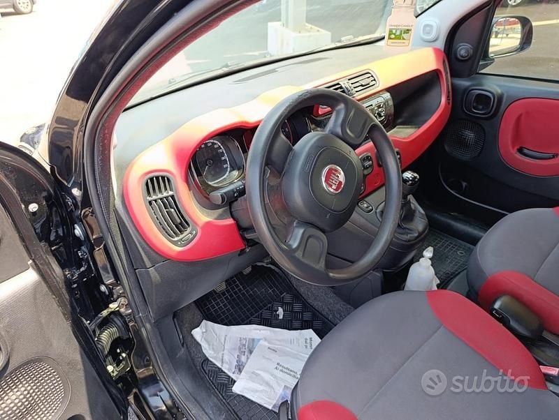 Usata Fiat Panda 69 CV (50 kW) 2013 Nero Utilitaria