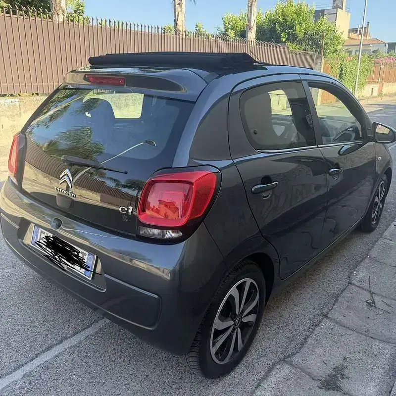 Usata Citroën C1 PureTech 82 CV (60 kW) 2015 Utilitaria