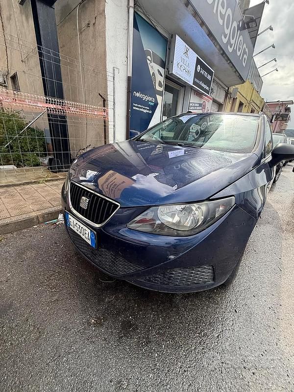Usata Seat Ibiza ST Reference 64 CV (47 kW) 2011 Blu Station wagon