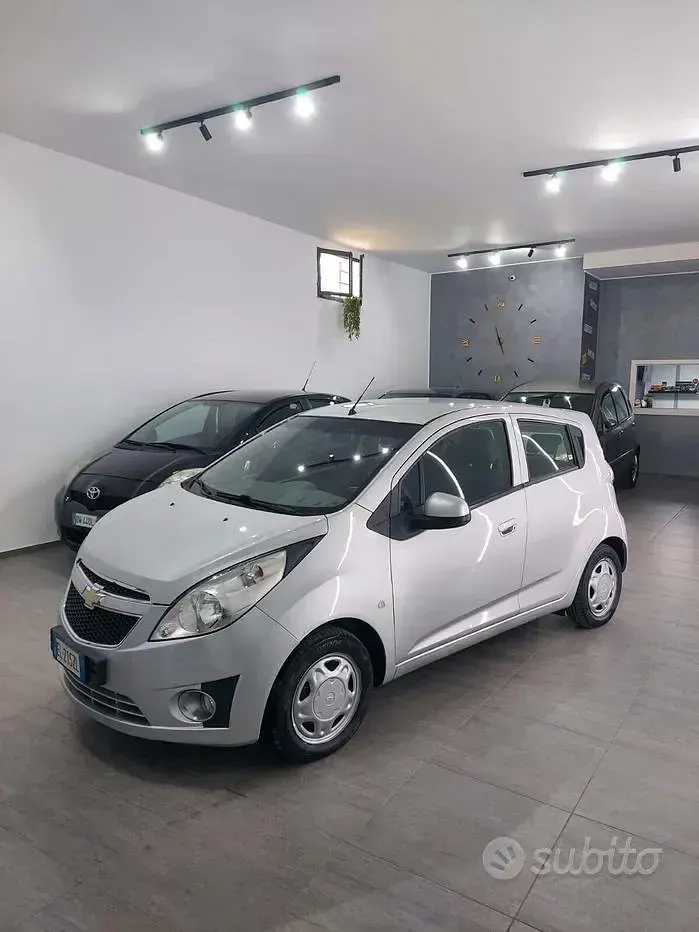 Usata Chevrolet Spark LS 65 CV (47 kW) 2012 Grigio Utilitaria