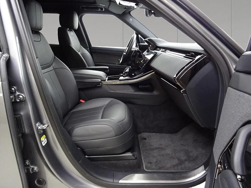 Usata Land Rover Range Rover Sport SE Dynamic 249 CV (183 kW) 2024 Eiger grey SUV