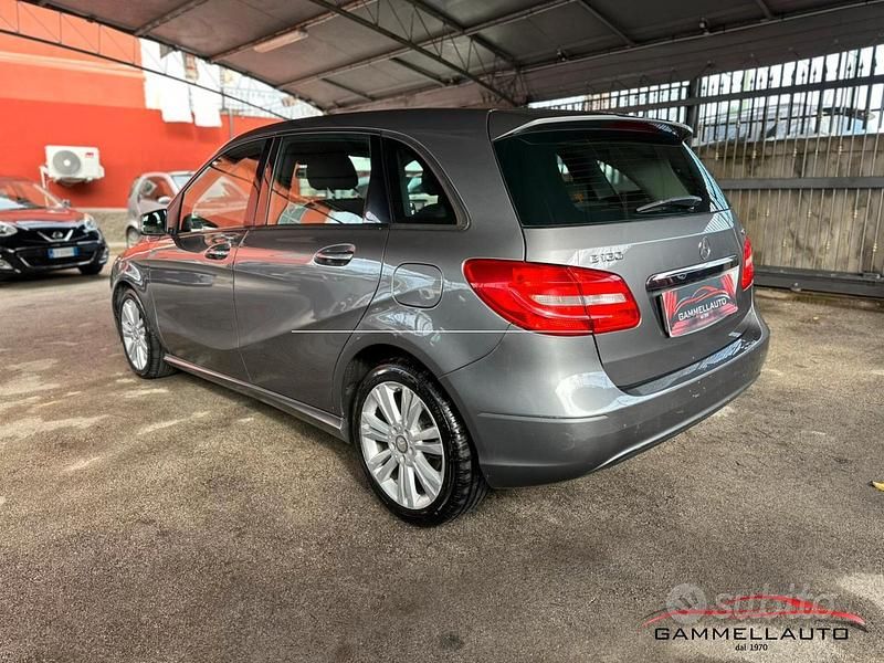 Usata Mercedes B160 Executive 90 CV (66 kW) 2014 Grigio Monovolume