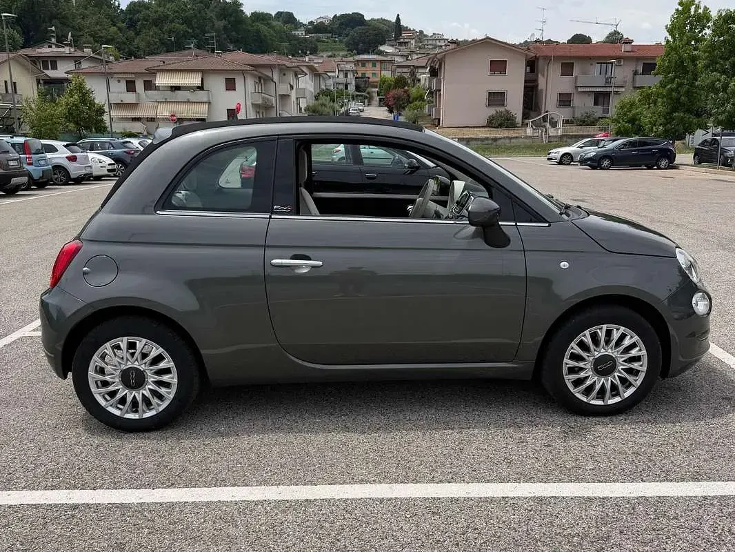 Usata Fiat 500C Collezione 69 CV (50 kW) 2019 Grigio Cabrio
